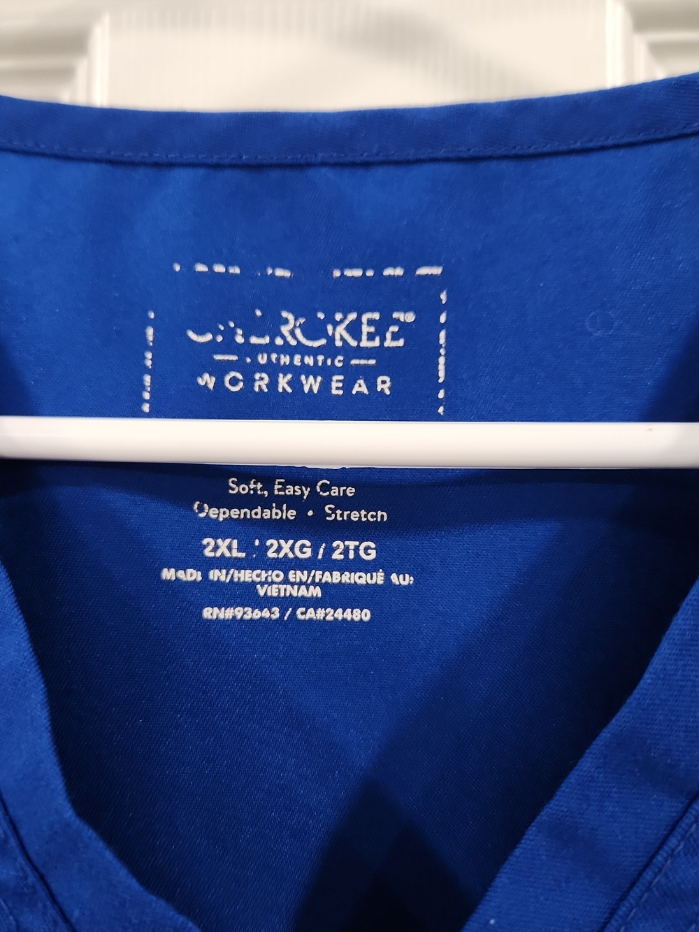 Scrubs Cherokee Workwear Originals Women's V-Neck Scrub Top Sz 2XL EUC - Picture 2 of 5